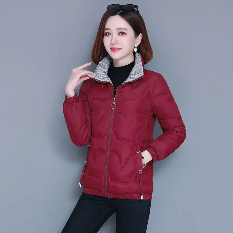 New 2023 Winter Fashion Cotton Padded Women Coats Short Stand Collar Female Zipper Thick Warm Jacket Slim Parkas Overcoat C18