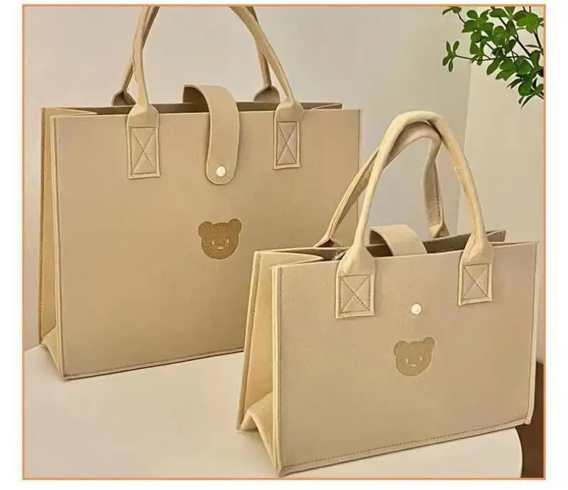 

Bear Felt Bag Large Capacity Convenient Shopping Tote Bag with Gift Cartoon Solid Color Felt Tote Bag