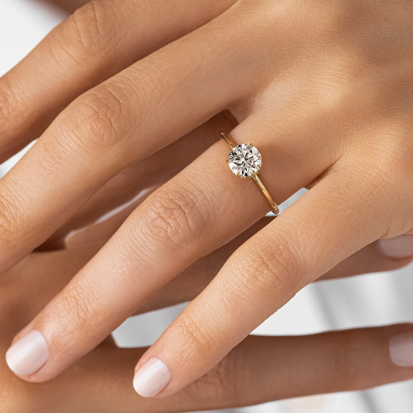 VOVGEMINI Moissanite Star Ring 1 Carat Round Cut 18k 14k Gold VVS1 D Color Lab Growth Diamond Delicate Allow Wedding Band