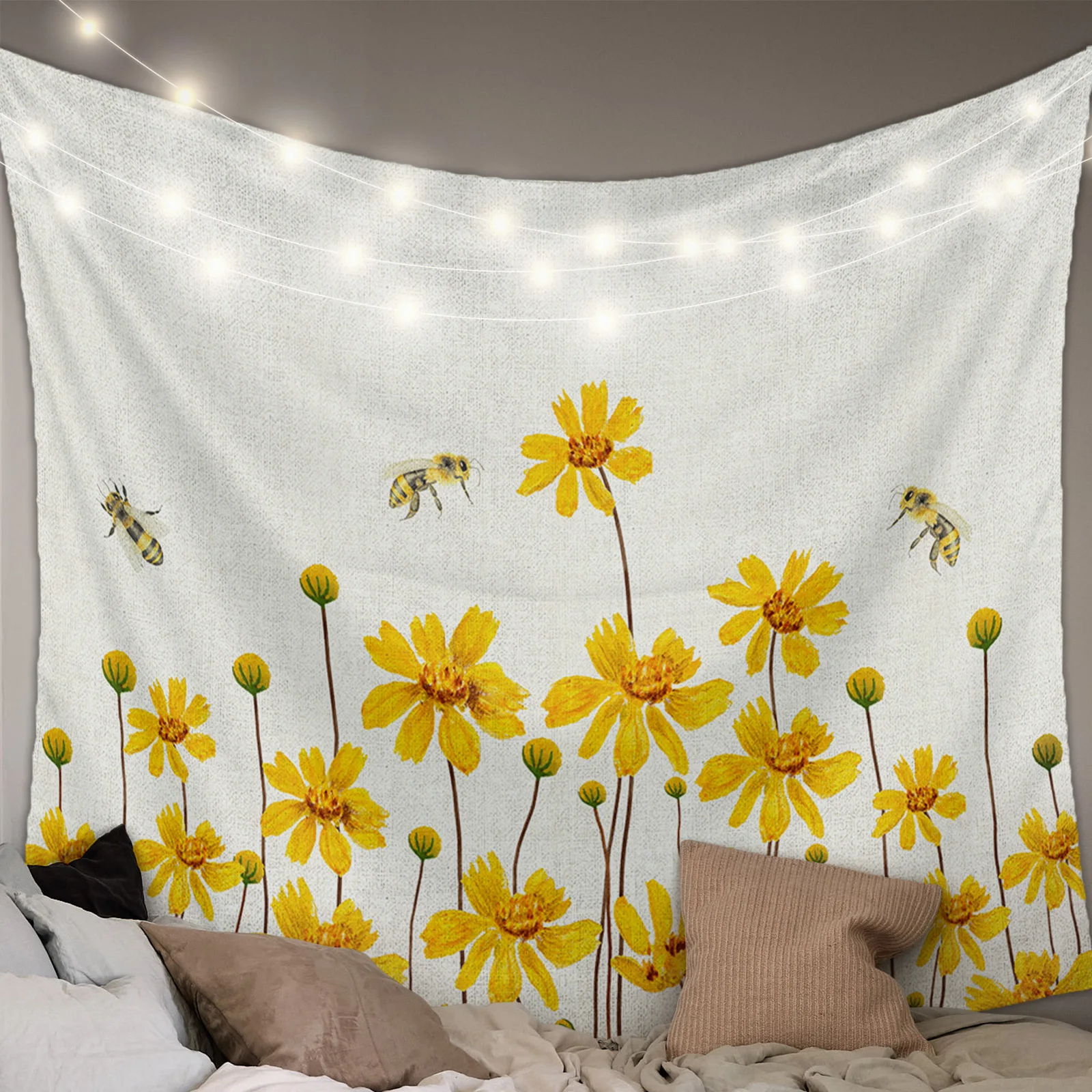 Настенный декоративный гобелен с желтыми цветами и пчелами