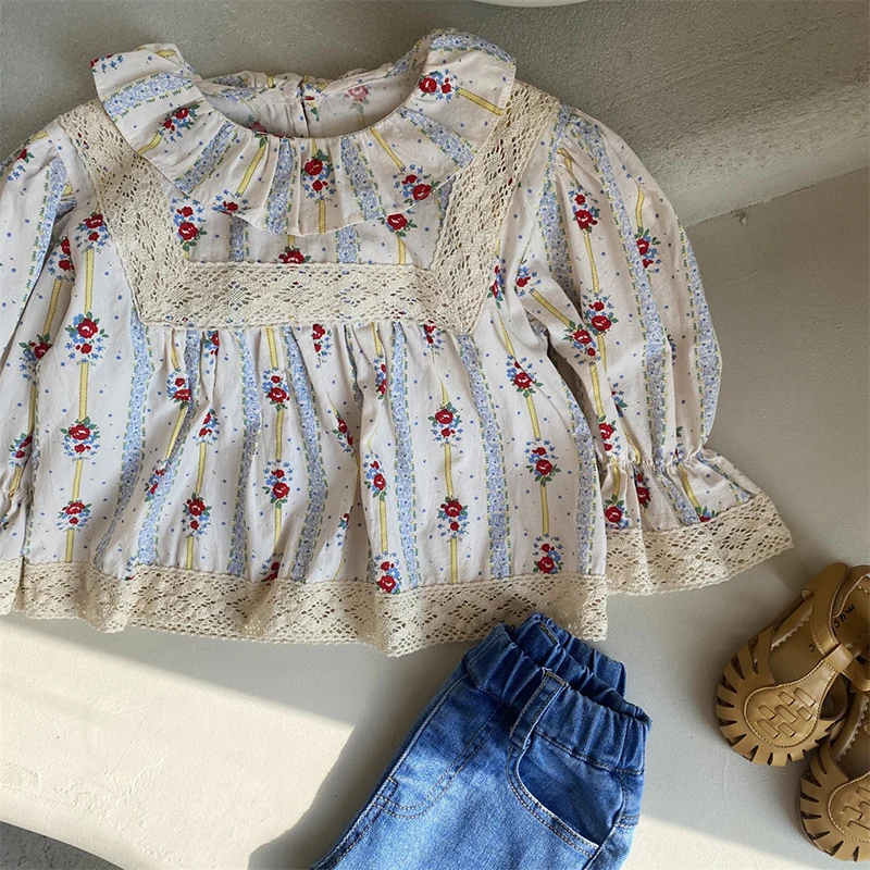 

Sweet Cute Girls Blouse 2022 Spring New Puff Flared Long Sleeve Floral Print Turn Down Collar Lace Patchwork Kids Leisure Tops