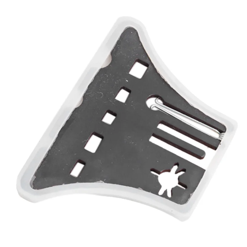 

Archery Multifunctional Repair Tool Fletch Removing Gear Cleaner Nock Adjusting Device for Archery Broadhead Wrench Tool