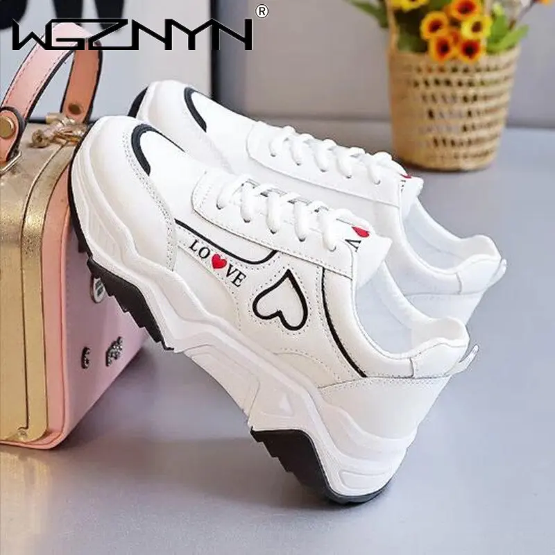 

Кроссовки женские кожаные на платформе, роскошные дизайнерские, повседневная спортивная обувь на толстой подошве, белые, на осень