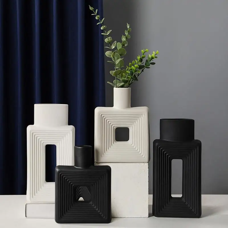 

Vase Modern Ceramic Floral Vase Decorative Vase Square Hollow Design For Decorative Hydroponic Plants Flower Arrangement