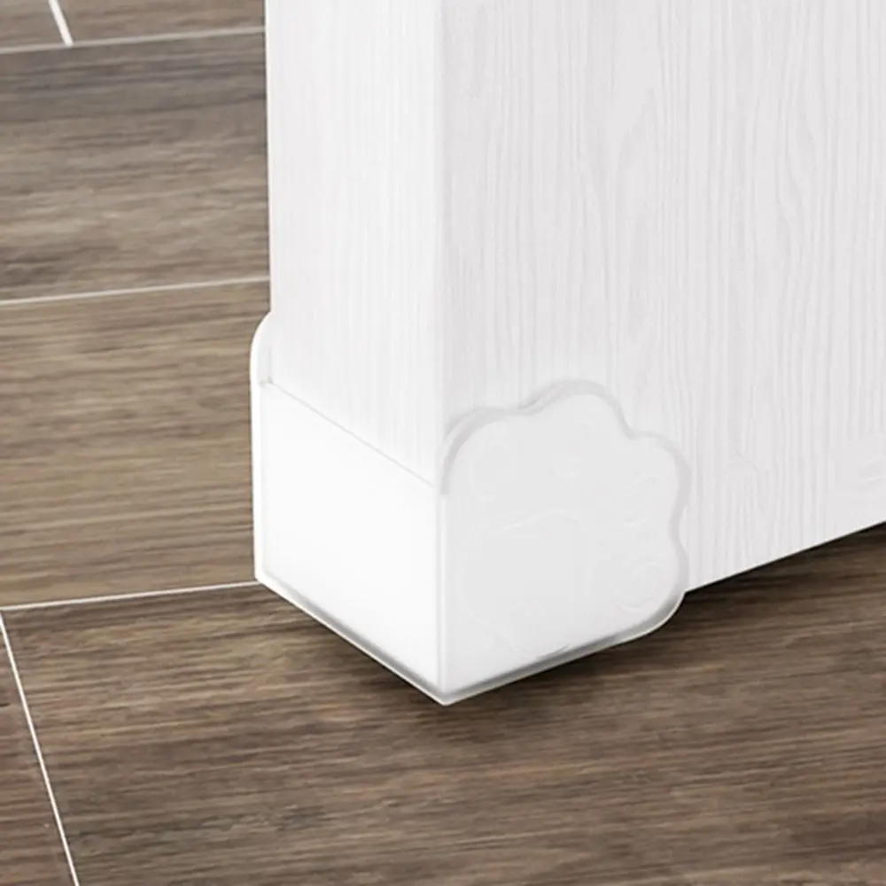 

Силиконовые защитные уголки для дверей