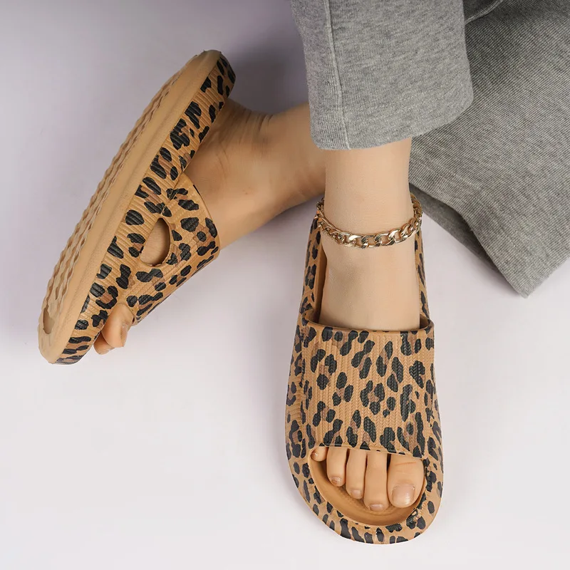 Women Summer Slippers Fashion Flat Leopard Platform Slides Ladies Casual Anti-Slip Thick-Soled Outdoor Beach Shoes For Couples