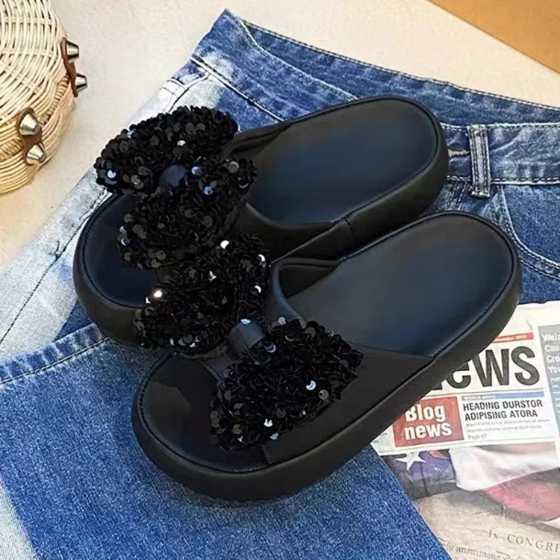 Шлепанцы с бантом и блестками женская новая летняя круглая обувь для пляжа на