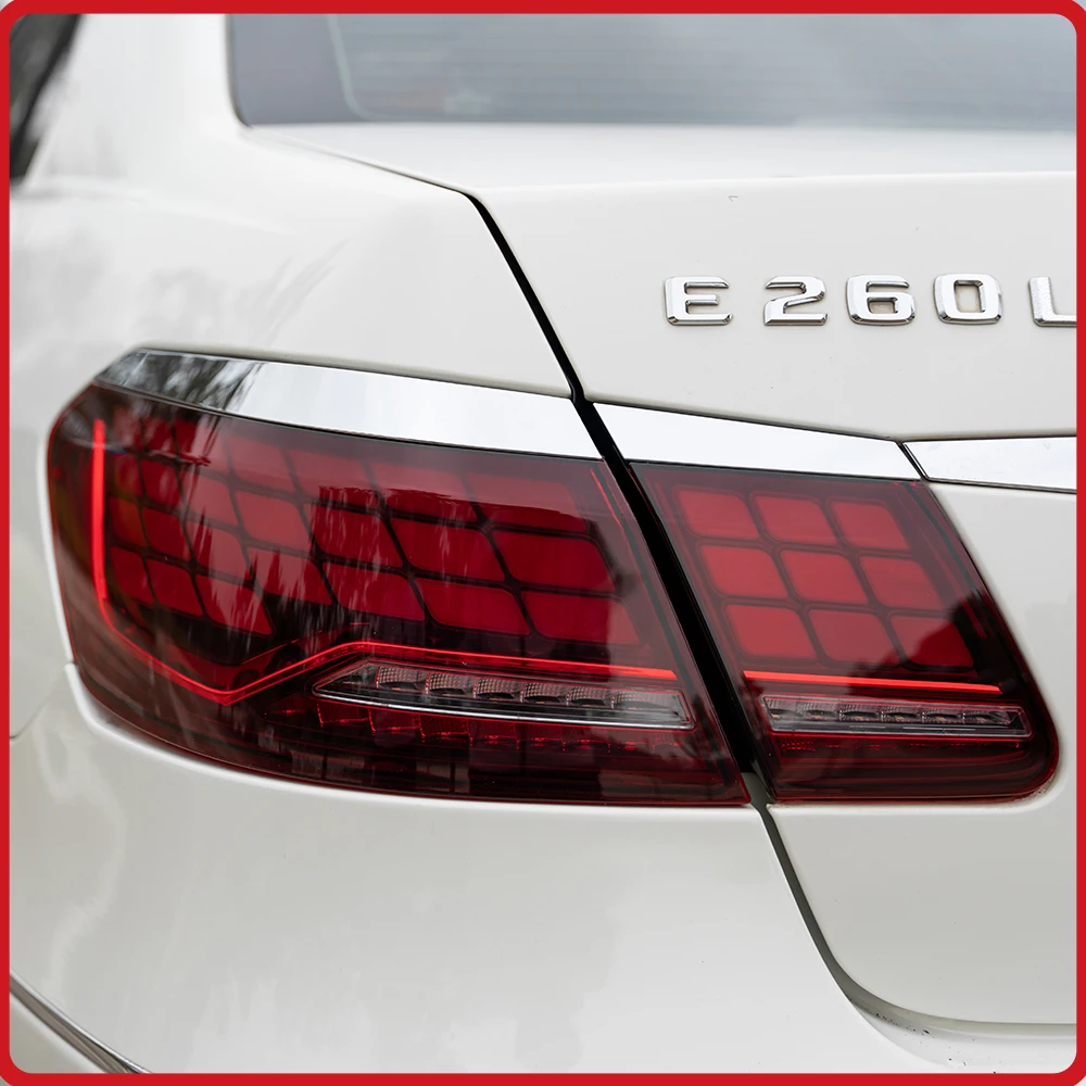 Фото Для Mercedes-Benz E-Class W212 E63 2010-2015: Обновленные задние фонари с LED-эффектом запуска и динамическим указателями поворота, Plug and Play №1