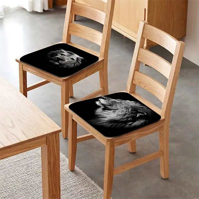 

Черно-белая простота в форме льва в виде животных, разноцветная Подставка под стул для внутреннего дворика, кухни, офиса, подушка для дивана ...