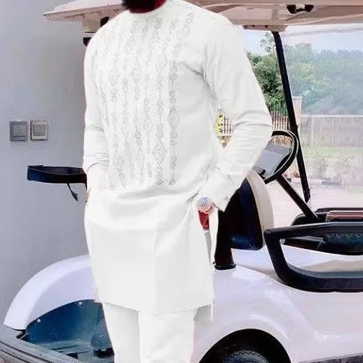 Мужской костюм MUSEY ADINGS розового цвета