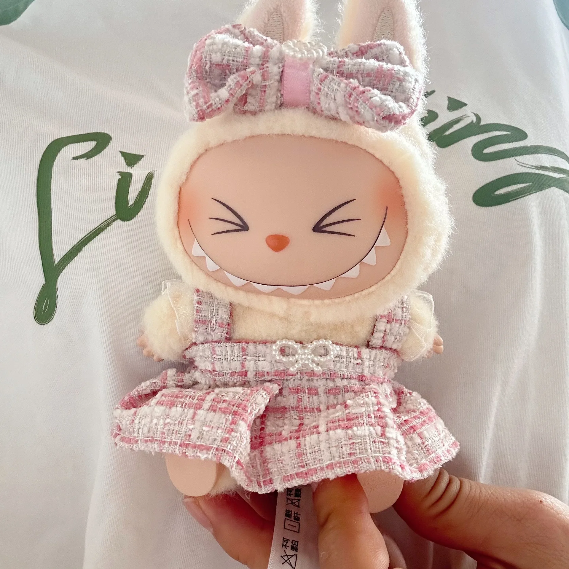 17cm Labubu I II Idol Dolls Cute Mini Plush Doll'S Clothes Korea Kpop Exo DIY Accessories Pink Skirt Gifts New Style