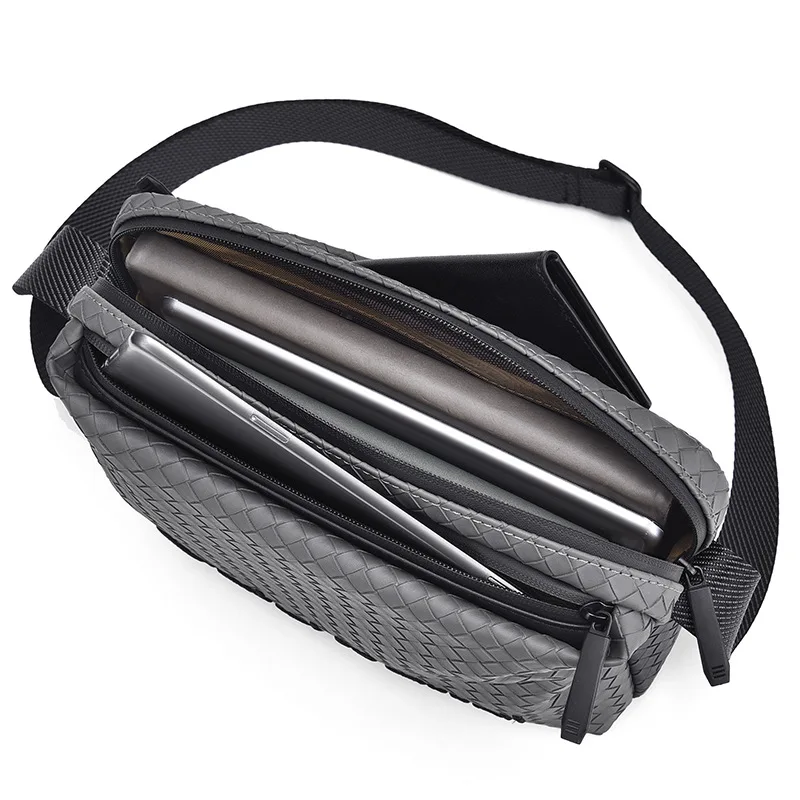 Fashion Letter Embroidery Men's Crossbody Bags Large-capacity Shoulder Bags Men Waterproof Wear-resistant Sling Bag Handbags