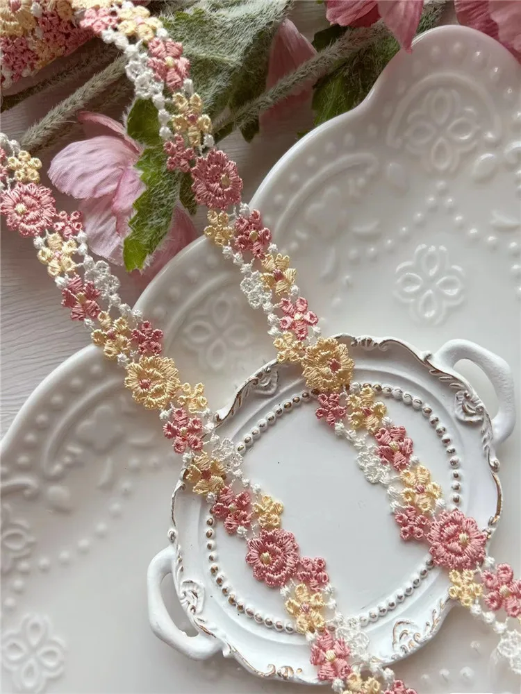 

14Yards 1.6cm Wide Yellow Orange Color Flower Venise Diy Venice Lace Clothing Accessories Of Various Garment,Bra.Skirt Underwear