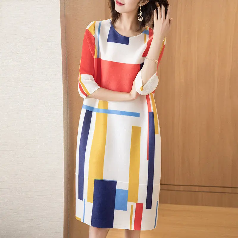 

Spring and summer pleated mid-length plaid dress women 2021 new print