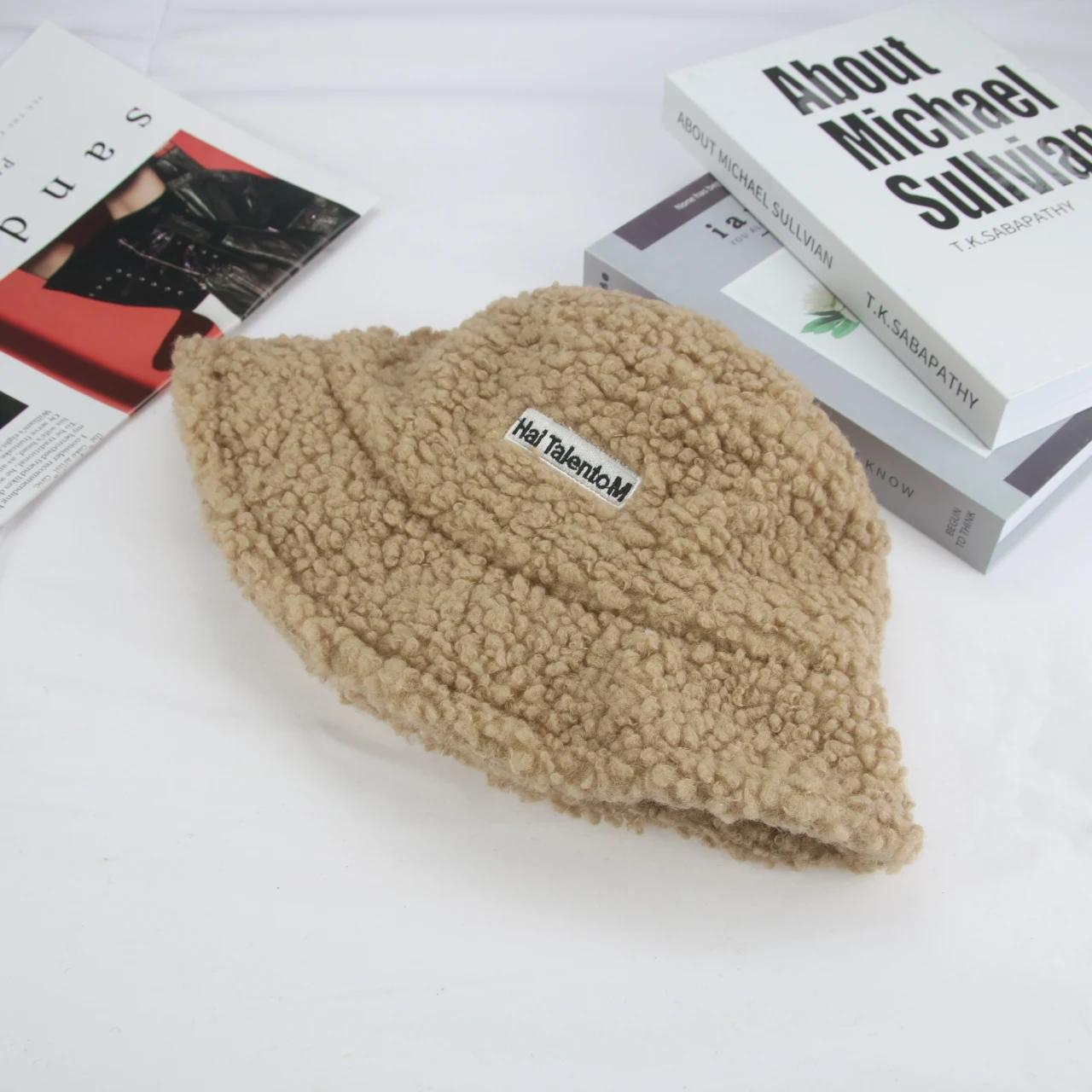 

Bucket Hat Women Fur Plush Khaki Coffee Lable Women Winter Hats Keep Warm Outdoor Fishing Bucket Hats New Gorras Gorro Pescador