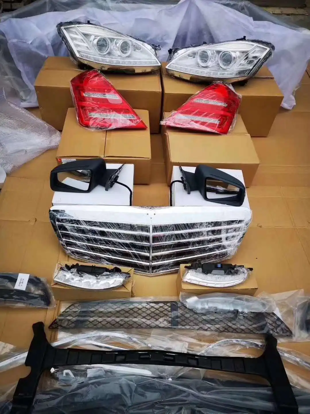 Комбинированный боди-комплект с воротником и отверстием для BENZ S-klase W221 S65 AMG 07-12