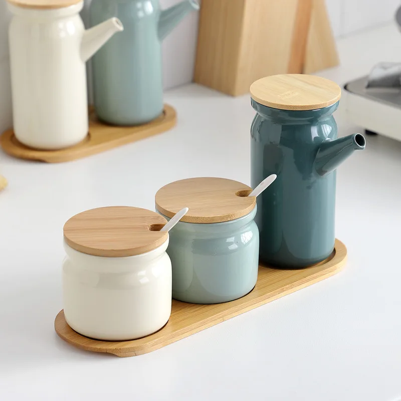 

Ceramic Seasoning Jar with Wood Lid Salt Shaker Kitchen Supplies White Seasoning Jar Spoon Set Sugar Box