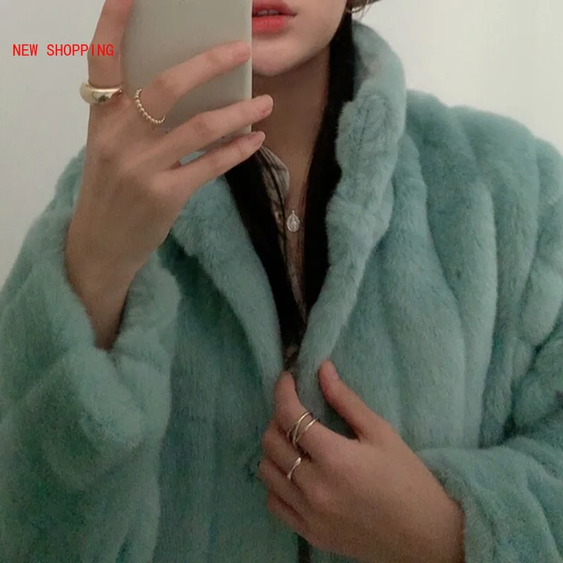 New Elegant Short Faux Fur Coat Khaki 2023 Winter Luxurious Warm Thicken Plush Women Jacket Korean Loose Furry Overcoat Mujer