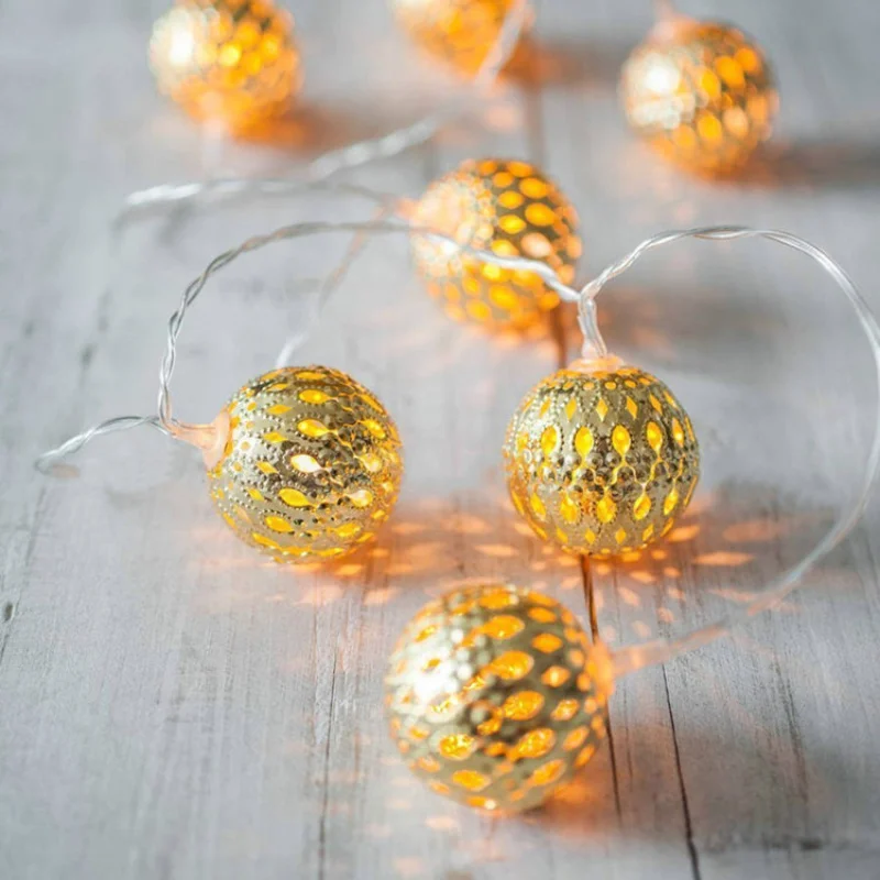 

LED solar Moroccan ball garden lights iron metal hollow solar light outdoor small color lamp christmas lights outdoor waterproof