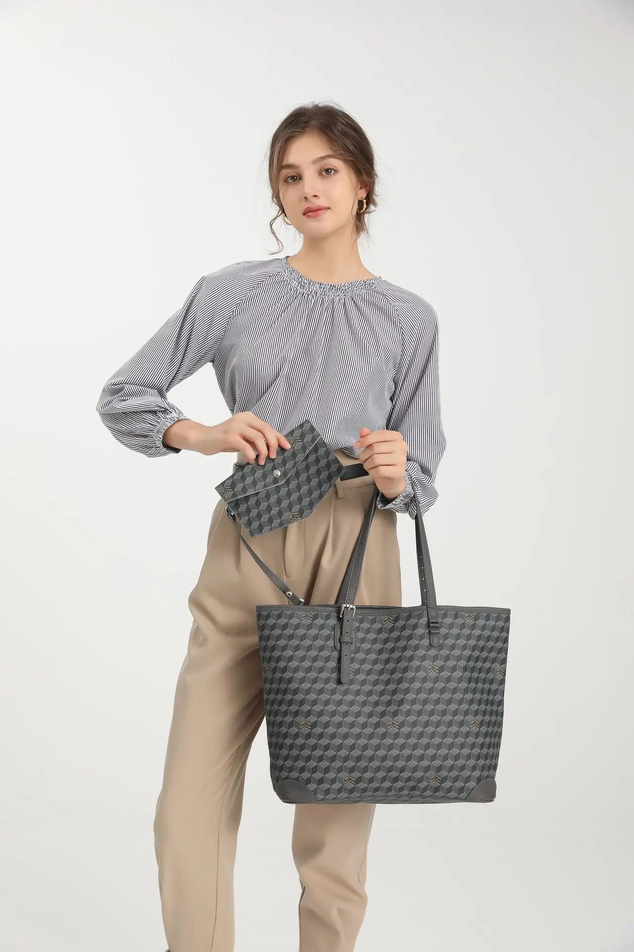 2023 New Genuine Leather Large Capacity Casual Totes High Quality Women Purse And Handbags Fashion Luxury Shoulder Messenger Bag