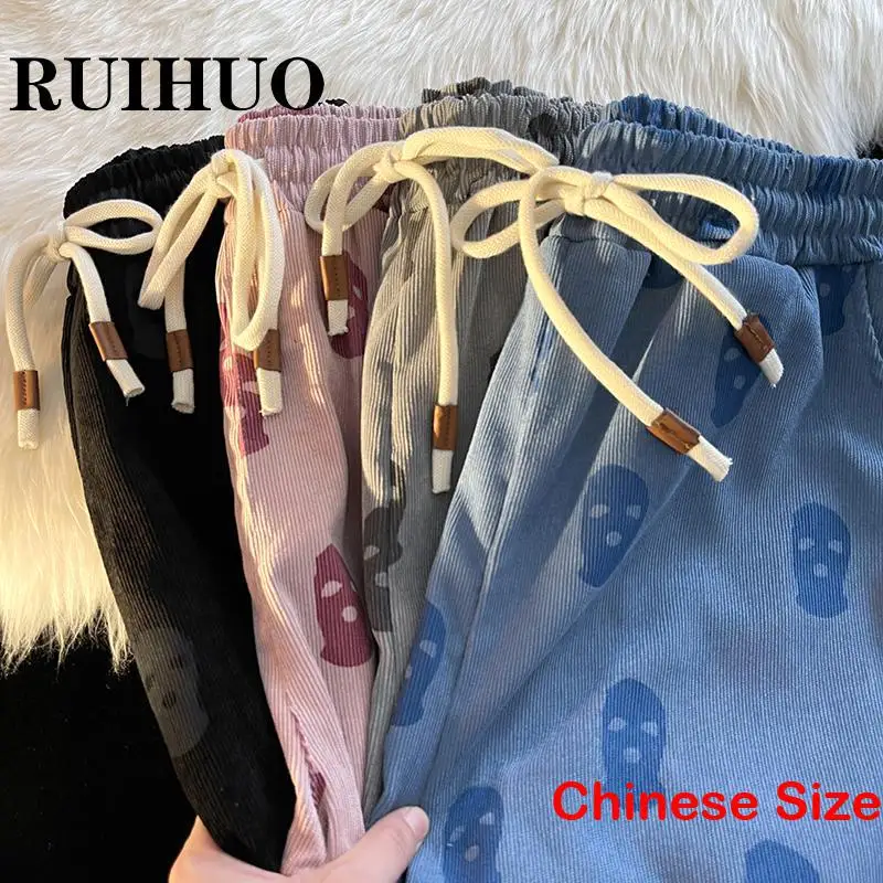 

Брюки RUIHUO мужские вельветовые, повседневные модные штаны с принтом в Корейском стиле, модные штаны, китайский Размер 5XL, весна 2023