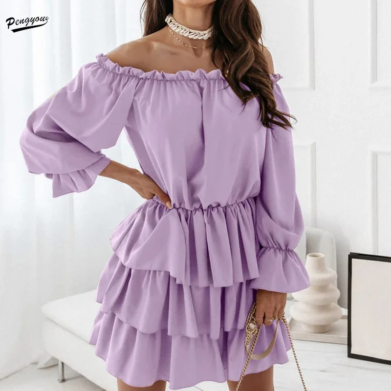 

Женское мини-платье с воланом, длинным рукавом и воротником-лодочкой