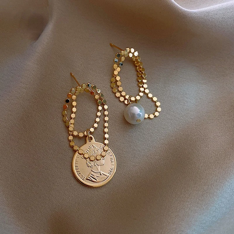

New Gothic Gold Portrait Disc Pendant Asymmetric Earrings For Woman 2020 New Fashion Korean Jewelry Girl's Retro Unusual Earring