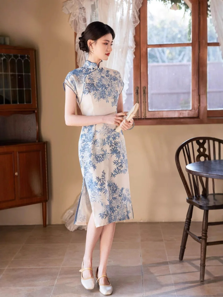 Улучшенное элитное зеленое жаккардовое атласное платье Cheongsam для молодых