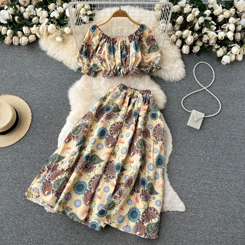 

2022 Summer New Pattern Print Suit, Retro Puff Sleeve off-Shoulder Shirt High Waist Skirt Two-Piece Set