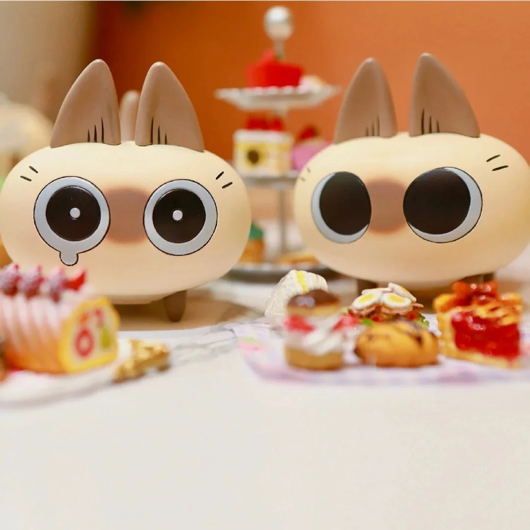 Azukisan сиамский кот тряска лес маленькая фасоль грязь модель игрушки для девочек