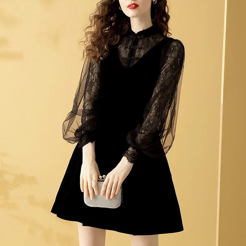 

Dress Cheongsam Modified Autumn 2022 New Hepburn Style Lace Mesh Stitched Waist Closing Small Black Skirt