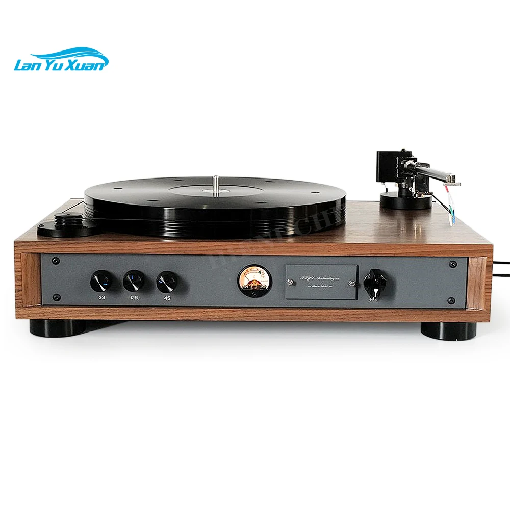 Новый проигрыватель виниловых записей