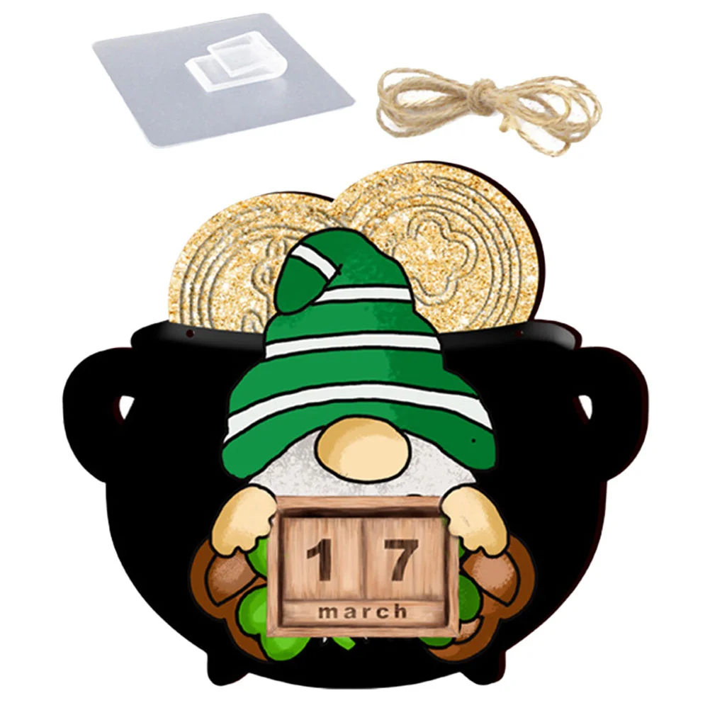

Patrick's Day Hanging Plaque Gnome Shape Hanging Sign Decoration Patrick's Welcome Sign