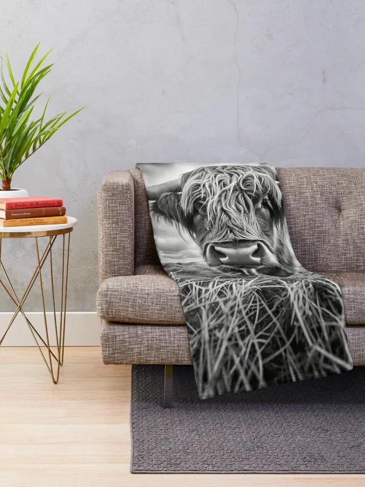 Черно-белая сумка-тоут в деревенском стиле бохо Highland Cow от NoarusRainbowLand - милое одеяло