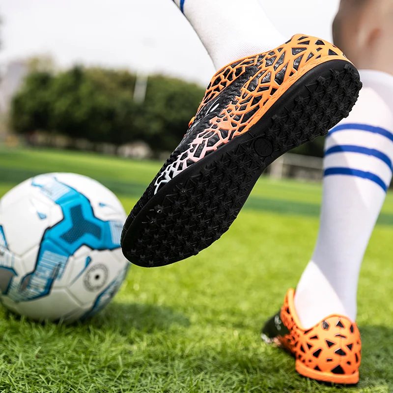 New Mens Turf Soccer Shoes Kids Boys Cleats Training Football Boots Ankle Sport Sneakers Size 35-45 Boots for Men Free Shipping