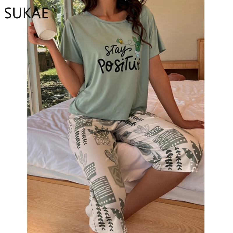 Пижама-капри Женская до икры с коротким рукавом