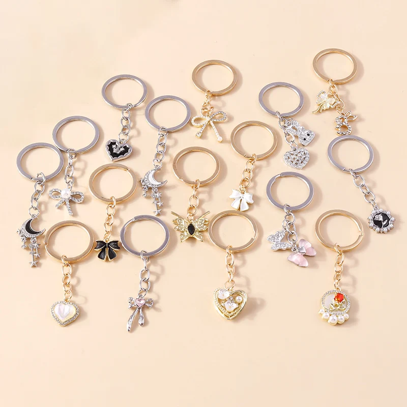 

Cute Crystal Love Heart Rabbit Moon Charms Keychains Souvenir Gifts for Women Men Car Key Handbag Pendants Keyrings Accessories