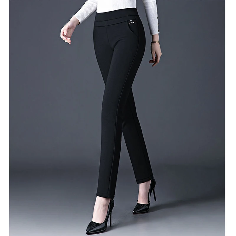 Рисунок 5 - Женская одежда Осень-Зима корейские