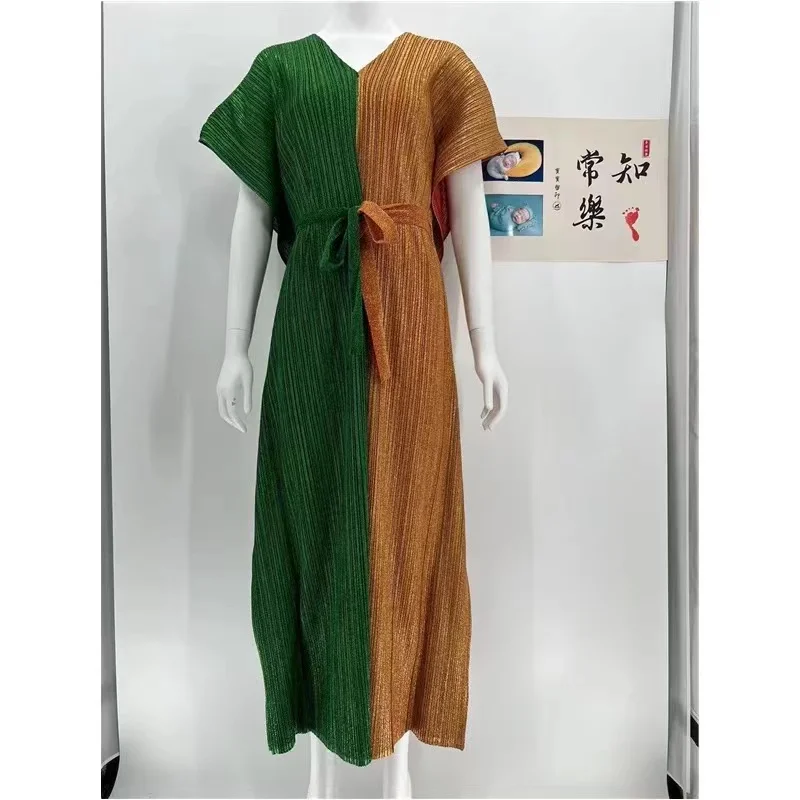 Плиссированная длинная юбка миаке Флуоресцентный цвет v-образный вырез рукава