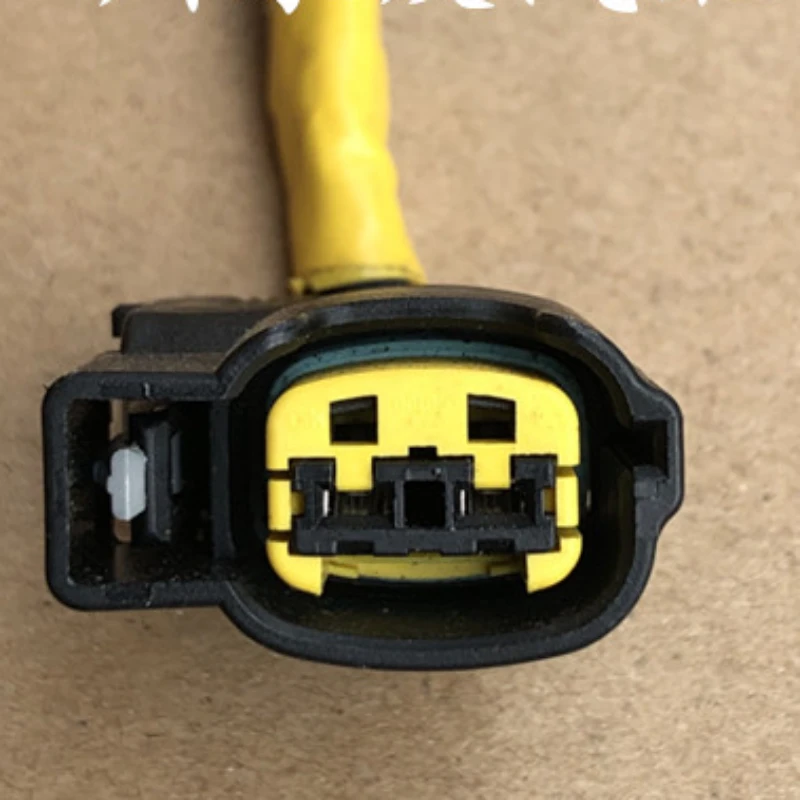 

Автомобильная Катушка зажигания, 2 контакта, обойма с кабелем для KIA HYUNDAI Elantra IX35 Santa Fe 49093-0211