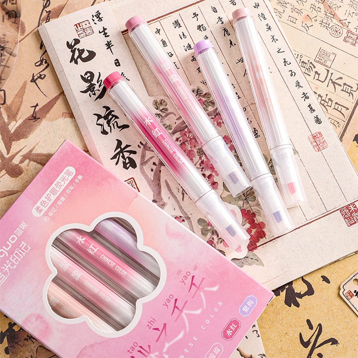 

Набор из 4 пастельных маркеров