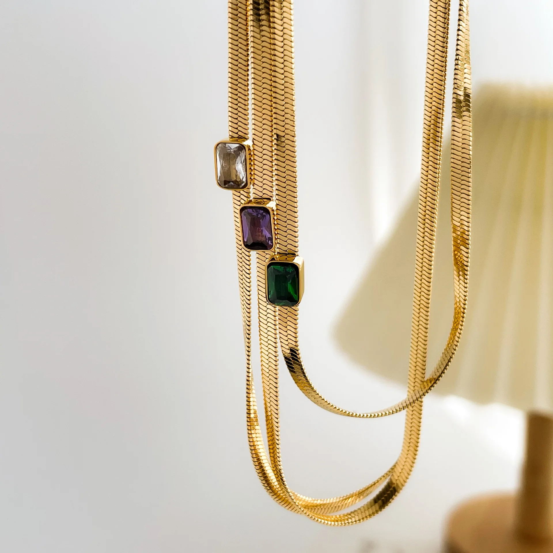 Модное женское ожерелье-цепочка с кубическим цирконием ожерелье зеленым и змеей