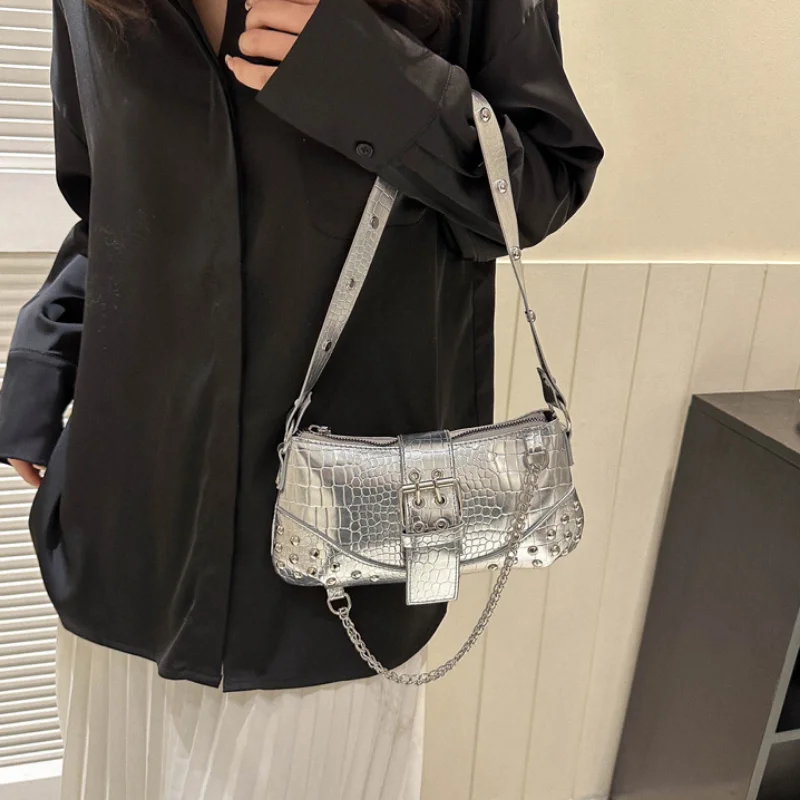 

MBTI Vintage Y2k Silver Shoulder Bag for Women Goth Rivets Summer New Fashion Handbags and Purse Leather Chains Underarm Bag Sac