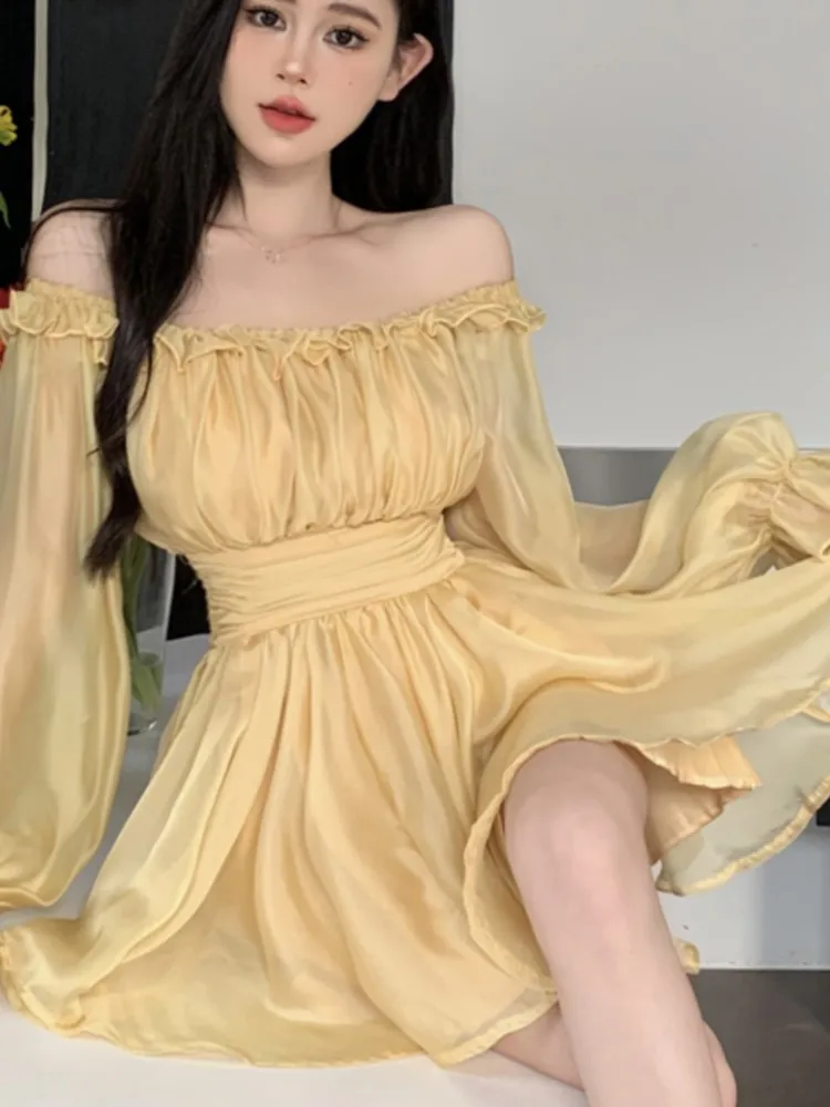 Однотонное короткое платье Y2K с открытыми плечами Сетчатое платье-трапеция