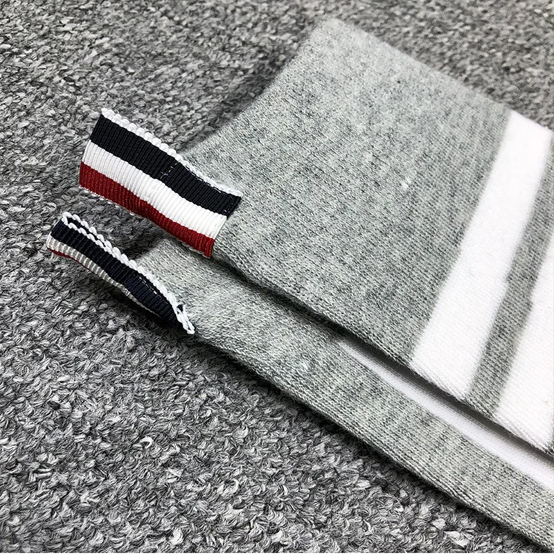 3 pairs of TB striped yarn-dyed socks for men and women in the tube casual wild winter warm ins in the tube socks tide brand