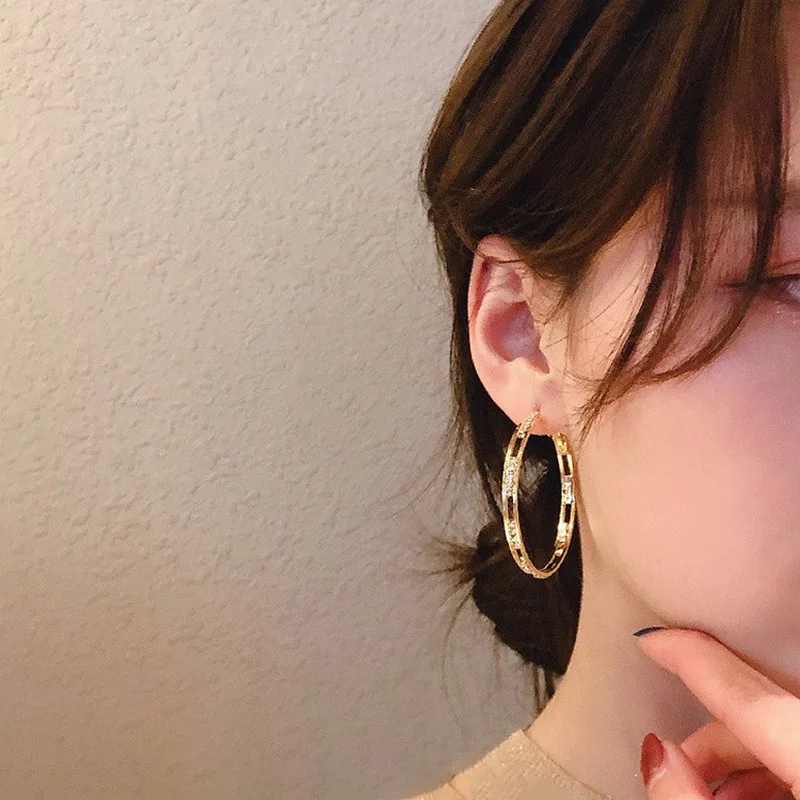 

American Personality Rhinestone Earring Big Round Earrings Ladu Luxury Circle Earrings Luxury Accessories Girls Daily Jewelry