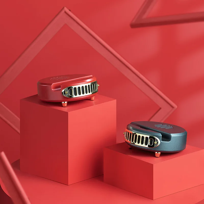 Новый ретро-маленький стереопортативный беспроводной сабвуфер Bluetooth-динамик с мобильным телефоном Creative Mini Business.