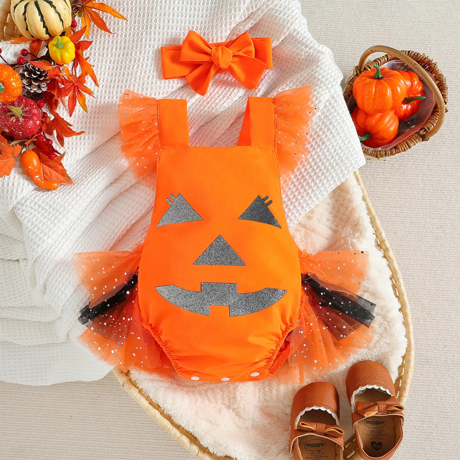 

Baby Girls Toddler Sleeveless Playsuit Cartoon Halloween Square Neck Romper Cute Comfy Pumpkin Festival Costume with Headband