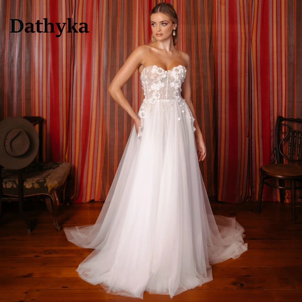

Dathyka Charming Sweetheart Wedding Dress New 2024 3d Appliques Beaings Zipper Tulle Sleeveless Brush Train Vestido De Casamento