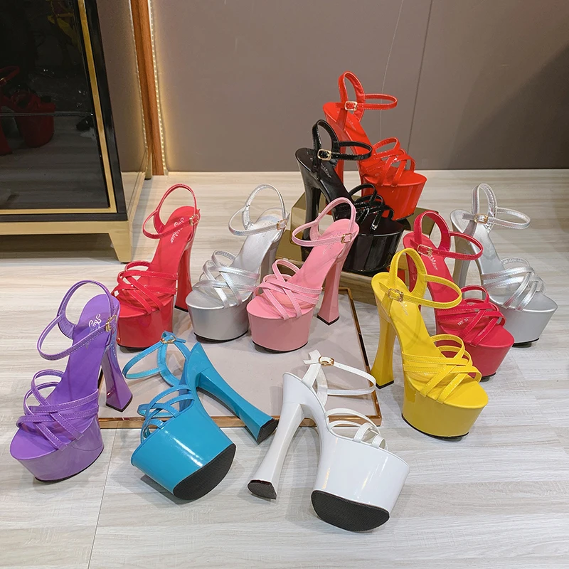 Женские сандалии с ремешком на щиколотке высоком каблуке